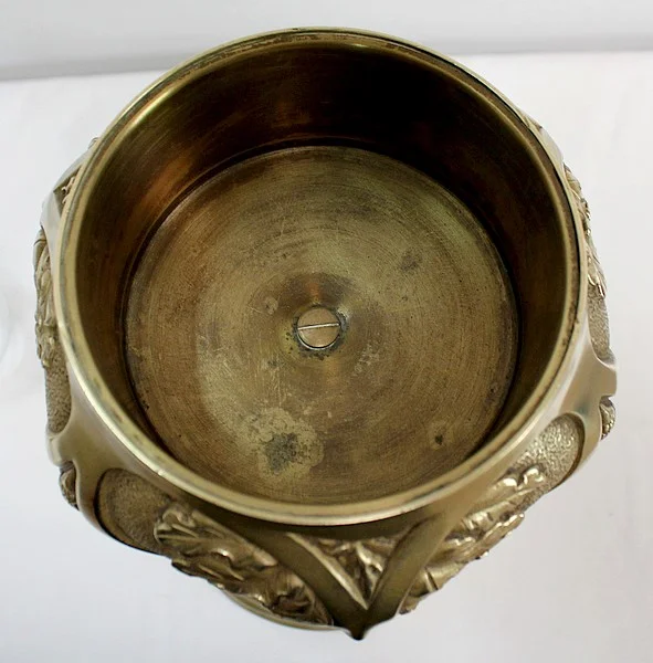 ART DECO PERIOD PETROL LAMP