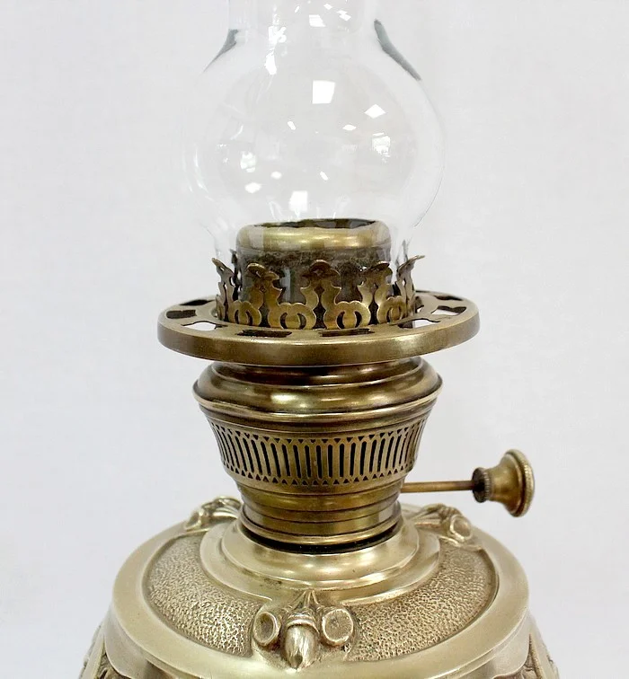 ART DECO PERIOD PETROL LAMP