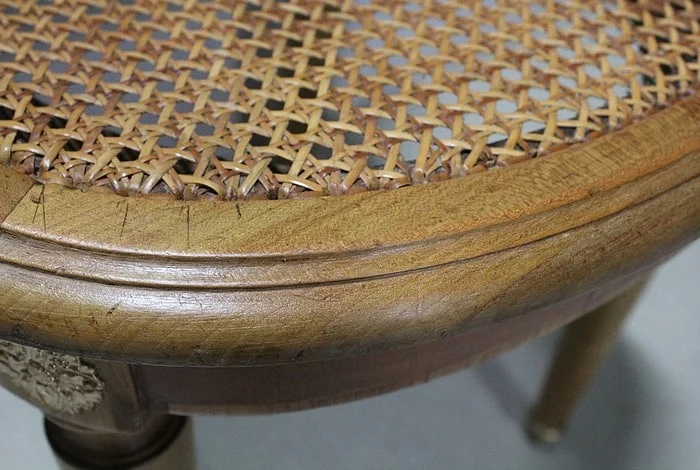 Paire de Chaises Cannées, en Merisier Blond massif - 1920/1930