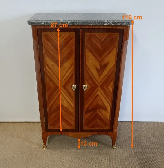 SCHRANK IM ÜBERGANGSSTIL
