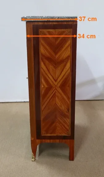 SCHRANK IM ÜBERGANGSSTIL