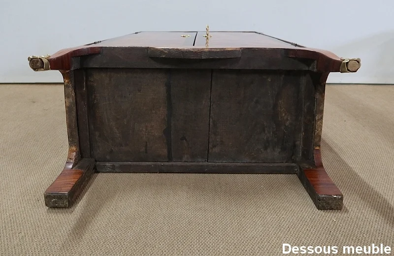 Meuble d’appui Transition Louis XV / Louis XVI en Bois de Rose - 1ère partie de XIXe