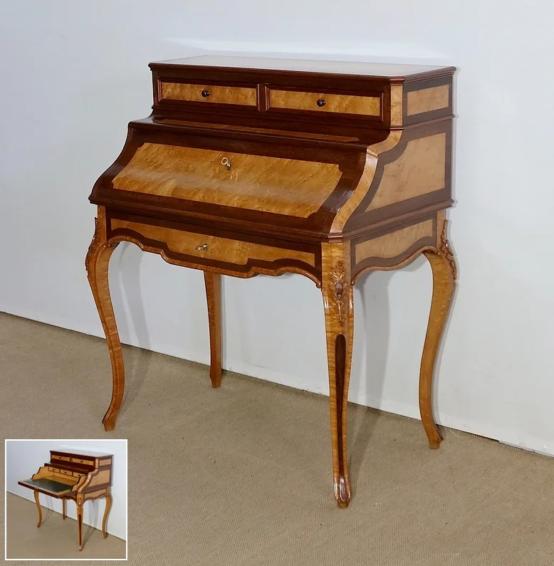 Rare Bureau de Dame en Bois précieux, style Louis XV, époque Napoléon III – 1850