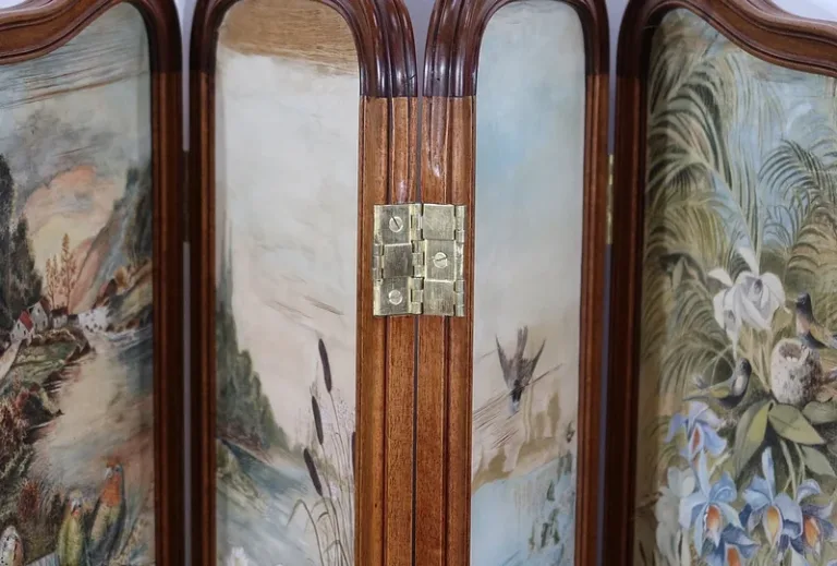 BILDSCHIRM IM JUGENDSTIL