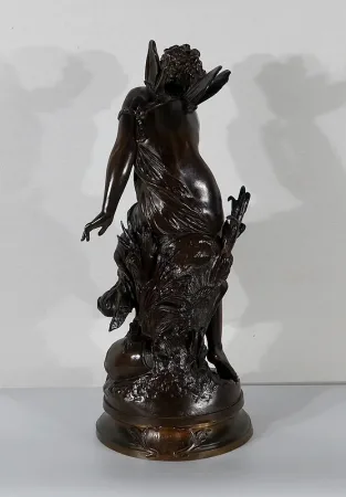 BRONZESTATUE von M. MOREAU