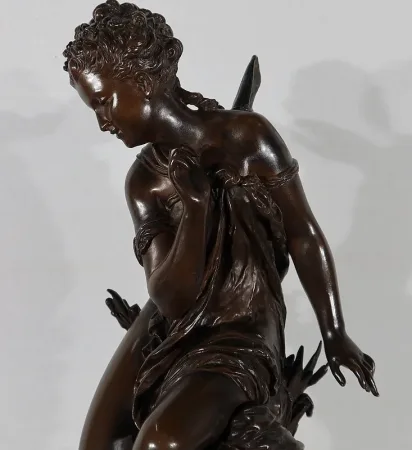 BRONZESTATUE von M. MOREAU