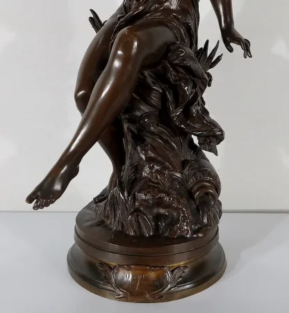 BRONZESTATUE von M. MOREAU
