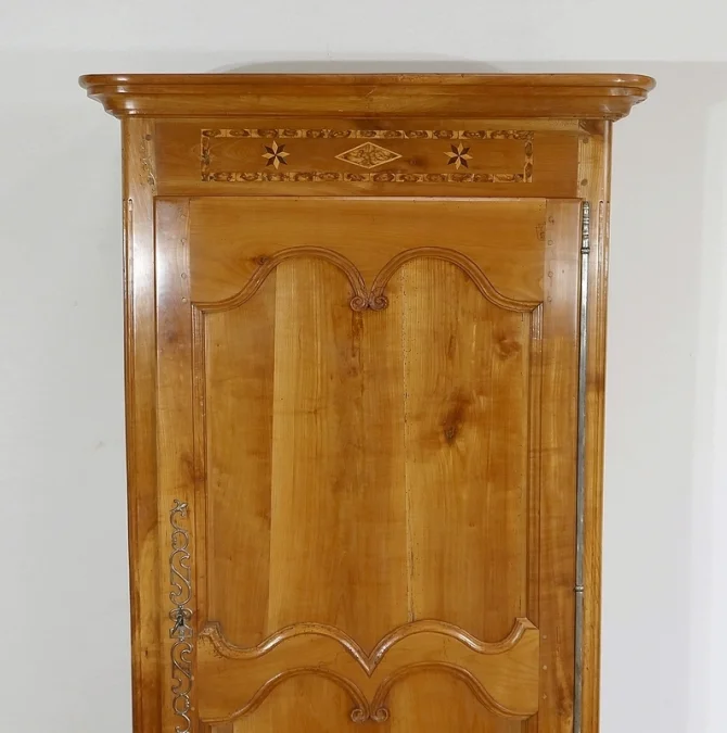 LOUIS XV STIJL KAST