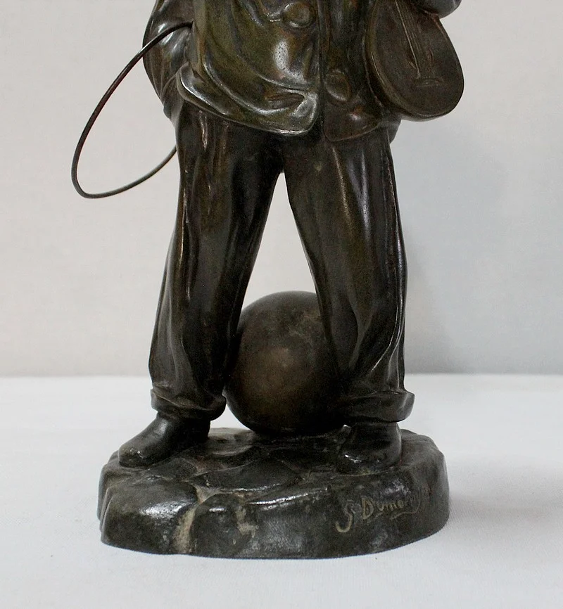 SPELTER STATUETTE von Georged Demange