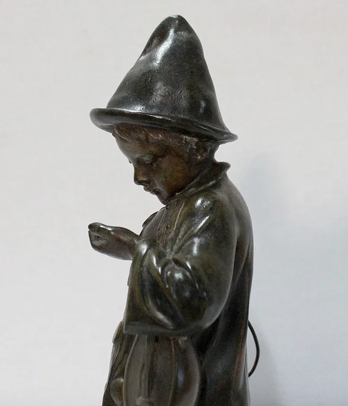 SPELTER STATUETTE von Georged Demange