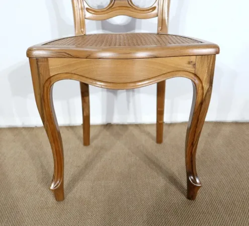 Suite de 5 chaises en Noyer massif, goût Louis XV, époque Napoléon III - Milieu XIXe
