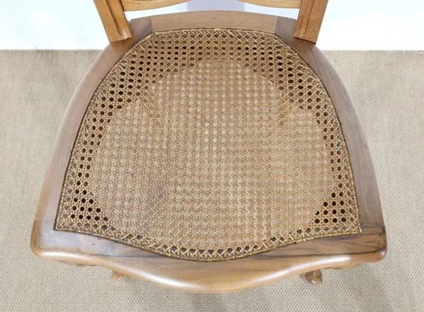 Suite de 5 chaises en Noyer massif, goût Louis XV, époque Napoléon III - Milieu XIXe