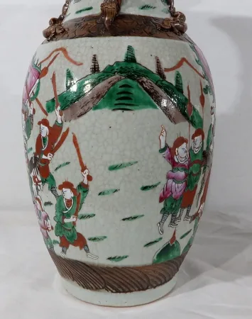 Paire de Vases en Porcelaine de Nankin, Chine – Fin XIXe