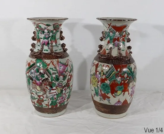 Paire de Vases en Porcelaine de Nankin, Chine – Fin XIXe