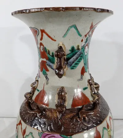 Paire de Vases en Porcelaine de Nankin, Chine – Fin XIXe