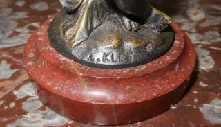 BRONZEFIGUR nach L. KLEY