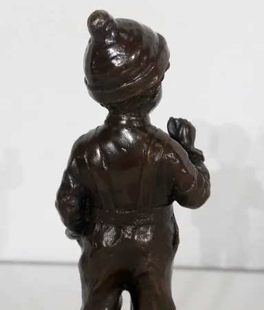 BRONZESTATUETTE von J. SCHMIDT FELLING