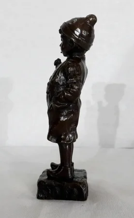 BRONZESTATUETTE von J. SCHMIDT FELLING