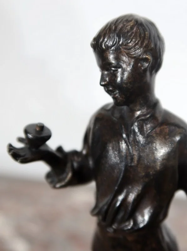 Bronze « Garçon à la toupie » - Fin XIXe