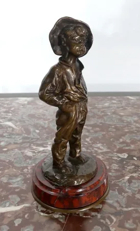 BRONZESTATUETTE