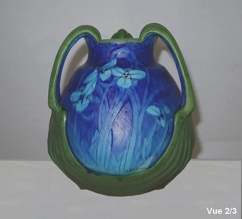 Vase à décor floral signé E. Lachenal – Fin XIXe