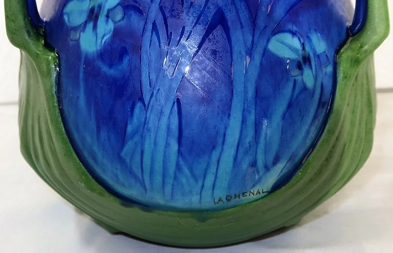 Vase à décor floral signé E. Lachenal – Fin XIXe