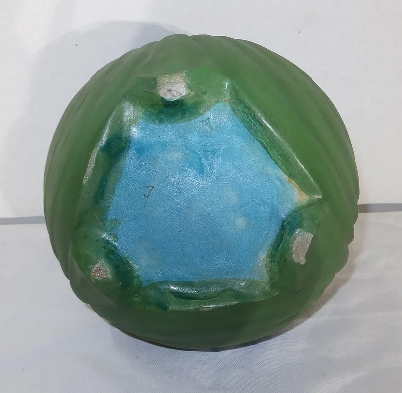 Vase à décor floral signé E. Lachenal – Fin XIXe