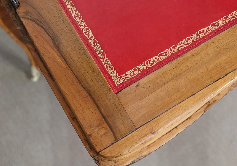 LOUIS XV PERIOD SLOPE TOP DESK