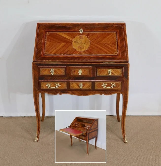LOUIS XV PERIOD SLOPE TOP DESK