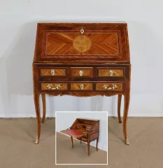 LOUIS XV PERIOD SLOPE TOP DESK