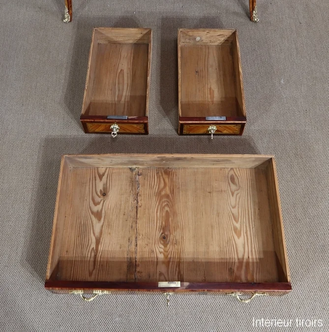 LOUIS XV PERIOD SLOPE TOP DESK