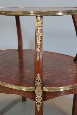Table à Thé en Marqueteries - 1900