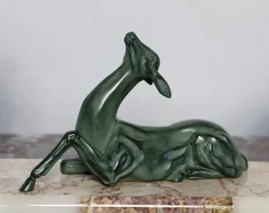 ART-DECO-ZEITGRUPPE IN SPELTER