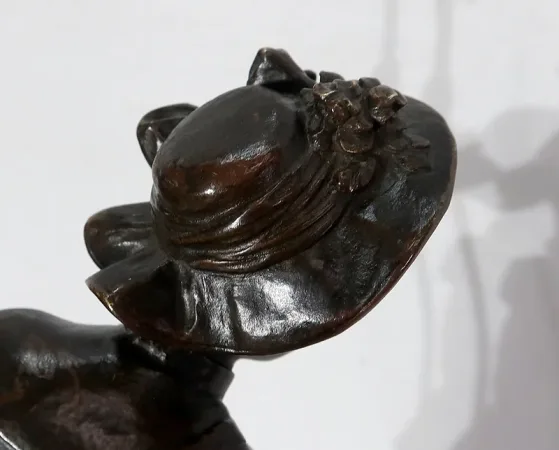 A. GAUDEZ 的青铜雕像