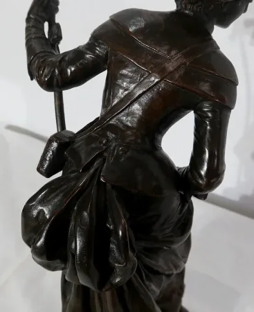 A. GAUDEZ 的青铜雕像