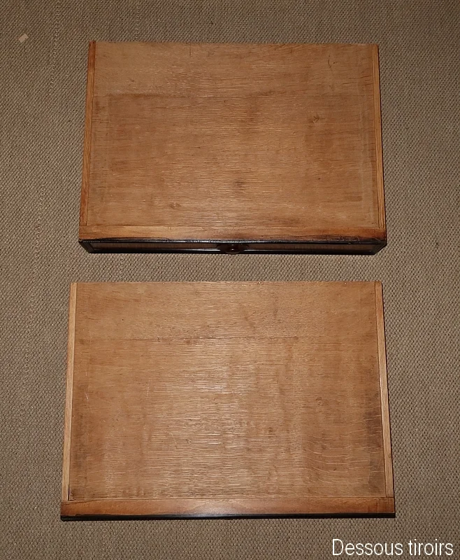 Desserte Vitrine en Acajou – Fin XIXe
