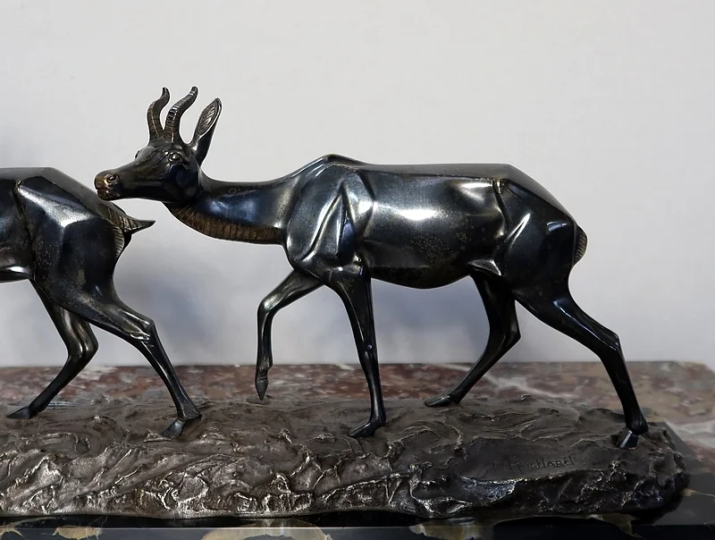 Important Bronze « Les deux Gazelles » signé I. Rochard - XXe