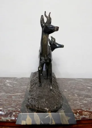 LARGE BRONZE GROUP signed I.  ROCHARD