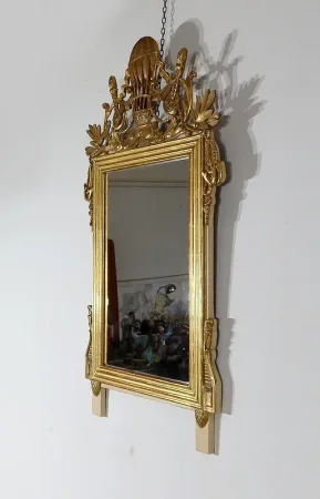 Miroir en bois doré à la feuille d'Or Louis XVI – 2ème partie XIXe