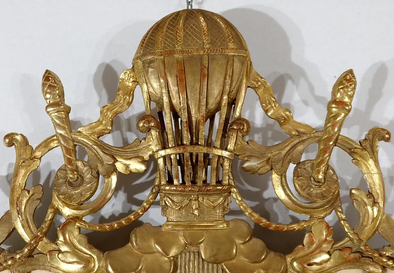SPIEGEL IM LOUIS XVI-STIL
