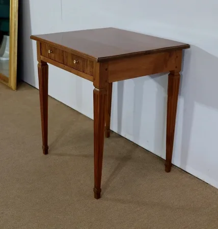 Petite Table en Merisier massif, style Louis XVI – 1ère partie XIXe
