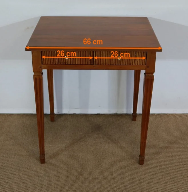 Petite Table en Merisier massif, style Louis XVI – 1ère partie XIXe