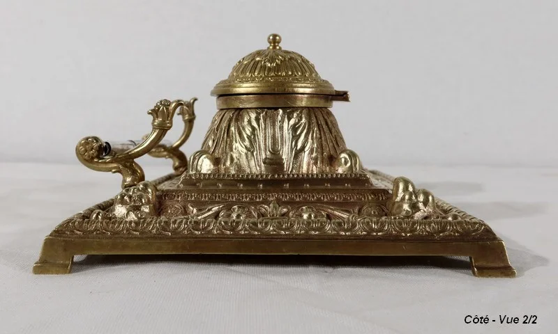 TINTENFASS IM RENAISSANCE-STIL