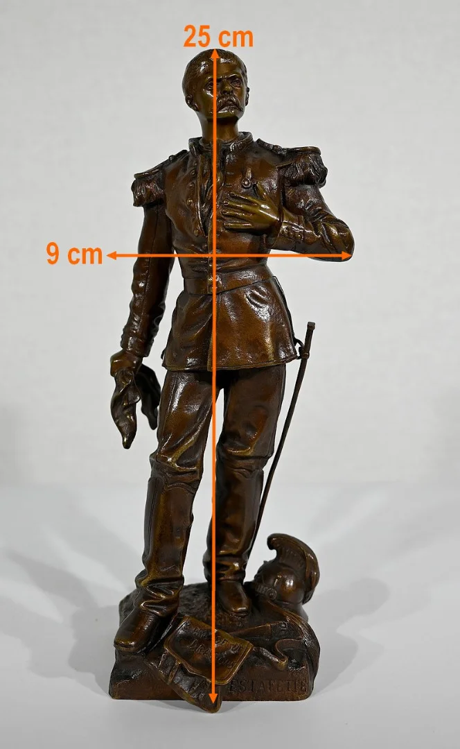 C.ANFRIEによるブロンズの小像