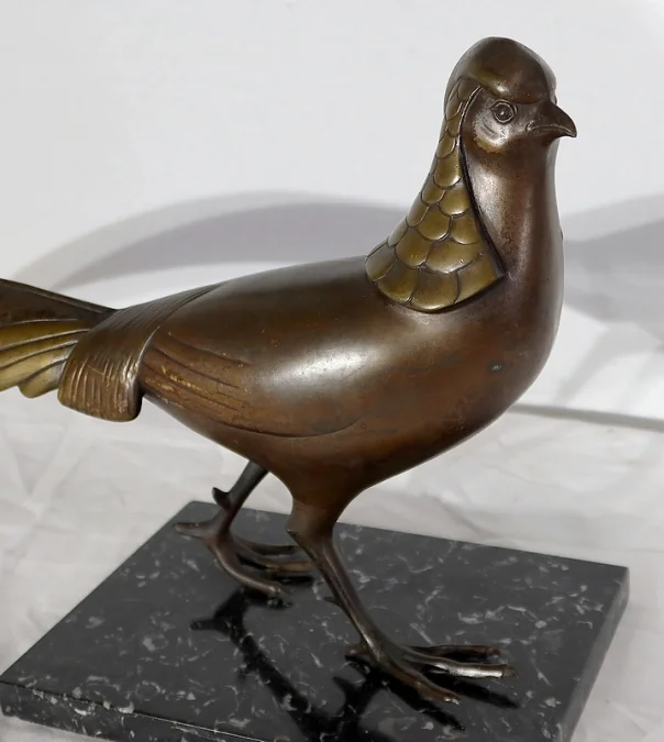 ART-DECO-SKULPTUR signiert LORINO