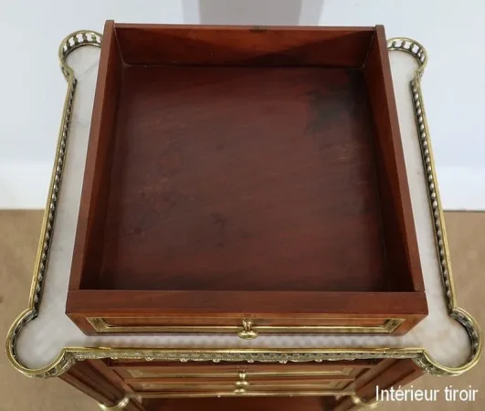 Petit Meuble de Milieu en Acajou massif et Marbre, style Louis XVI – 1900