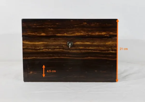 Coffret à toilette en Bois de Serpent signé « John Bagshaw & Sons », Angleterre - 2ème partie XIXe
