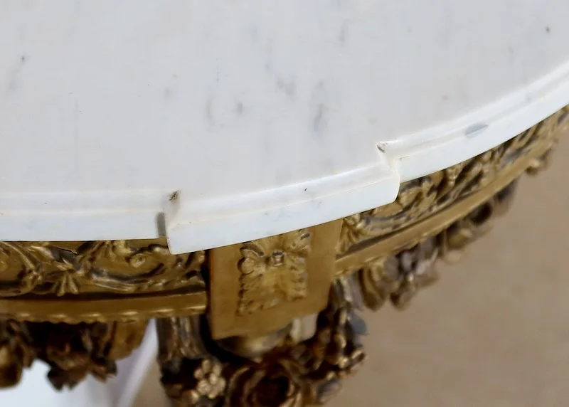 KONSOLTISCH IM LOUIS XVI-STIL