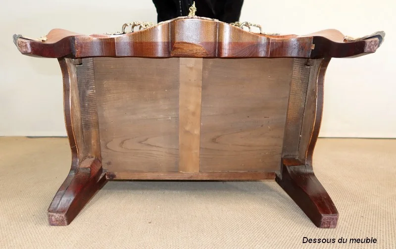 LOUIS XV STYLE CHEST OF DRAWERS