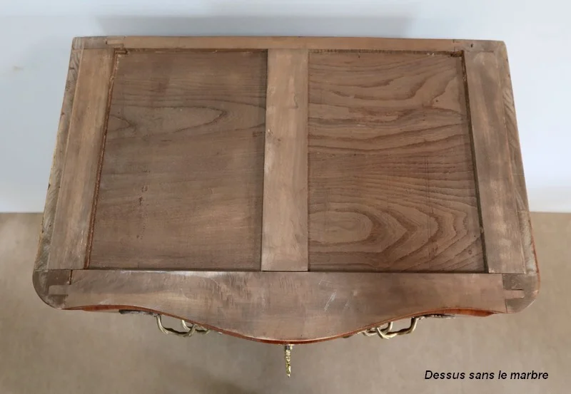 LOUIS XV STYLE CHEST OF DRAWERS